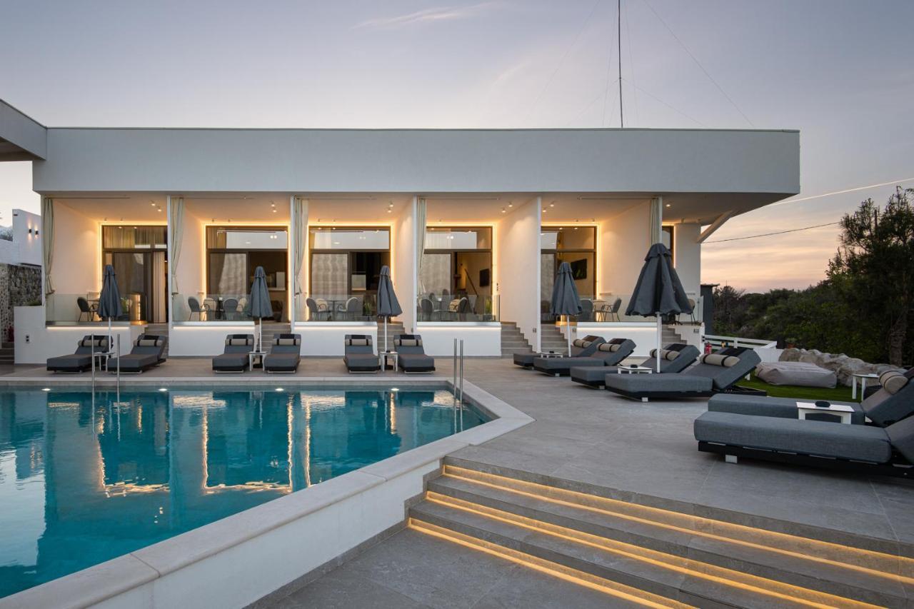 Akrotiri Olympus Luxury Suites - Adults Only Plaka Litochorou Exterior photo