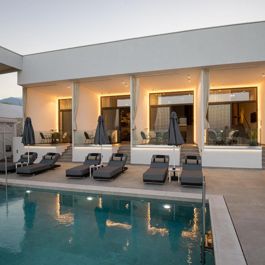 Akrotiri Olympus Luxury Suites - Adults Only Plaka Litochorou Exterior photo