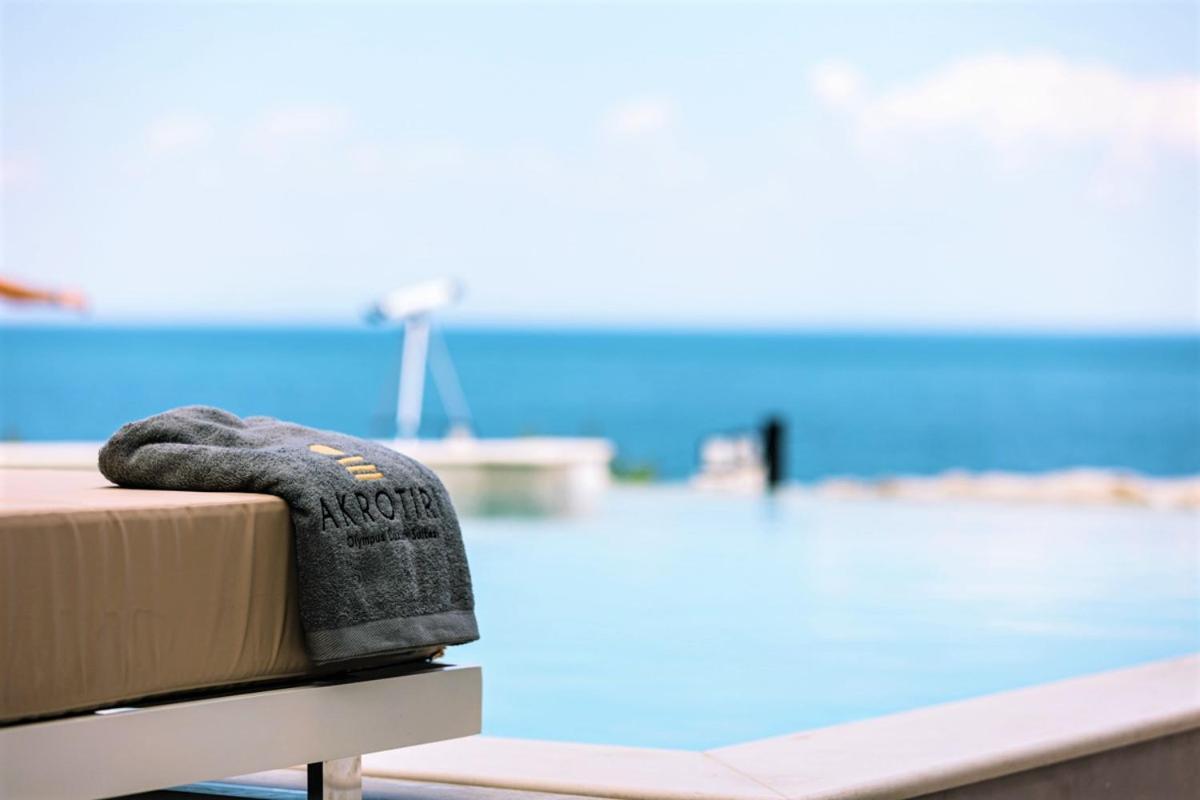 Akrotiri Olympus Luxury Suites - Adults Only Plaka Litochorou Exterior photo
