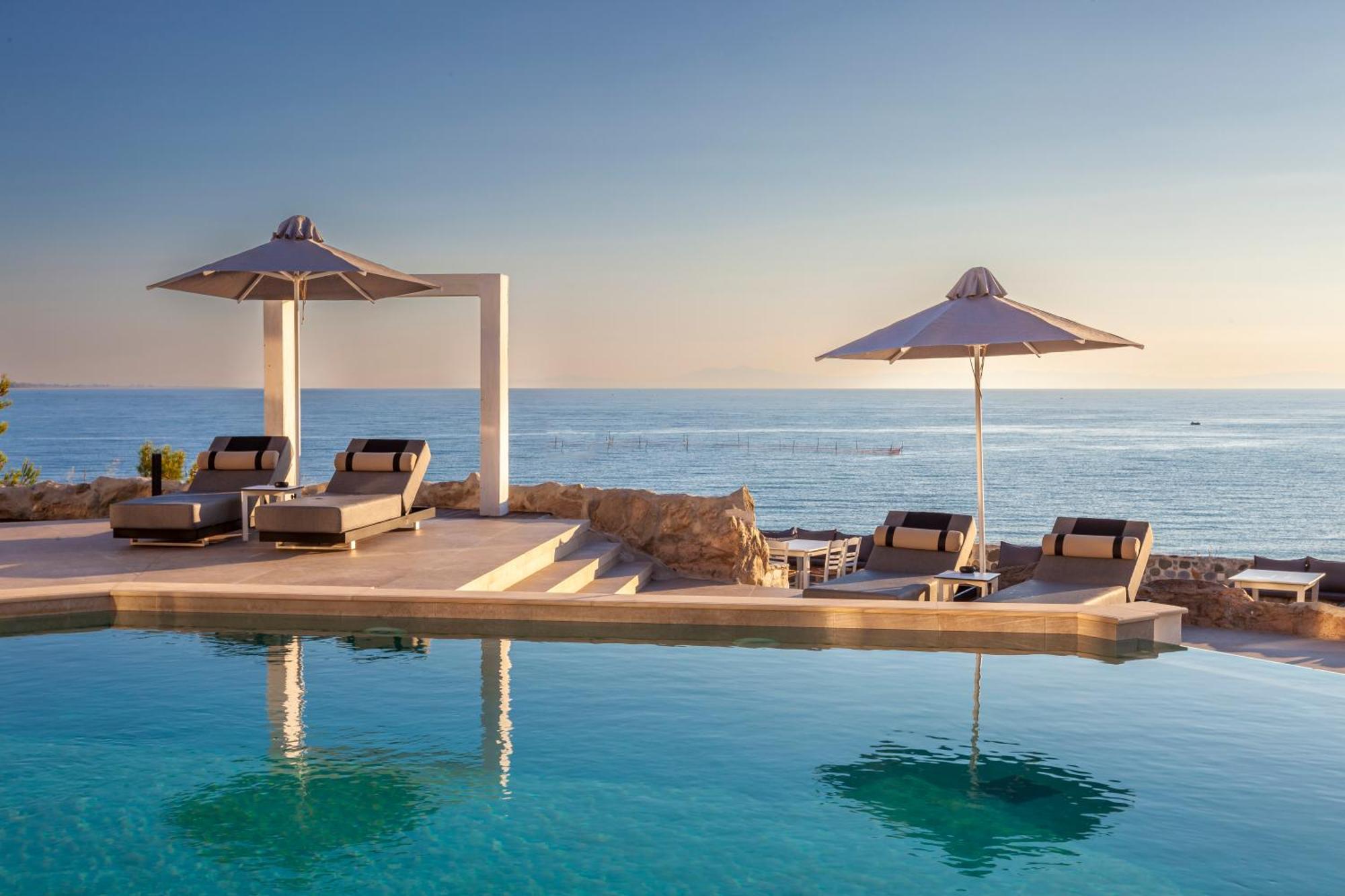 Akrotiri Olympus Luxury Suites - Adults Only Plaka Litochorou Exterior photo